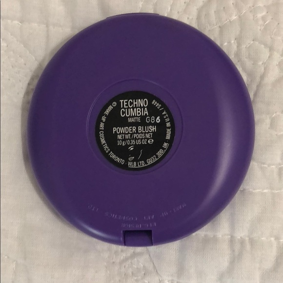 Brand new Selena Quintanilla MAC powder blush. - Picture 5 of 5